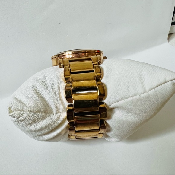 Gold & Pink Michael Kors Watch - Picture 5 of 12